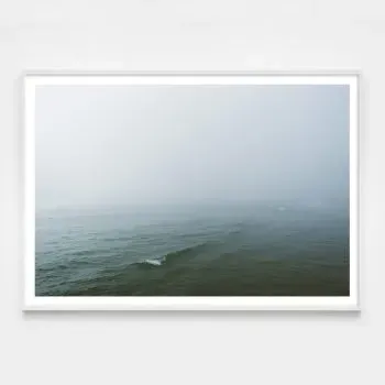 minimalist ocean wave horizontal